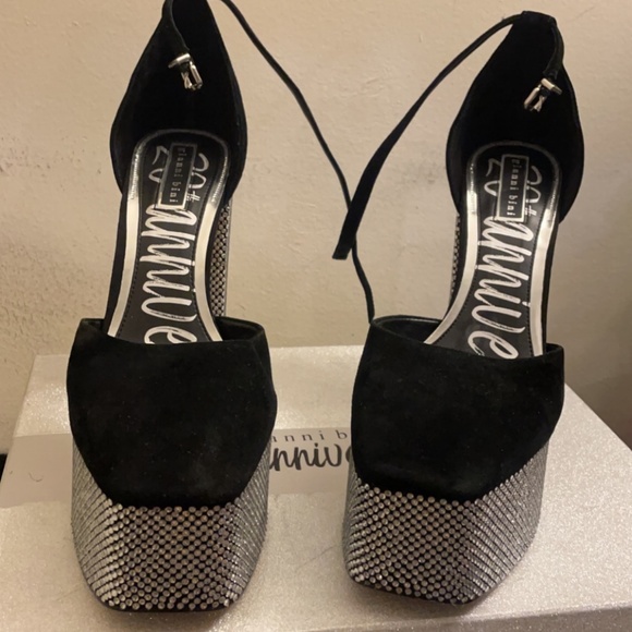Black Suede Platforms - Picture 3 of 8